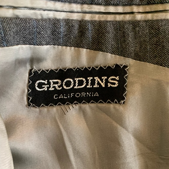 Lanvin Men’s Size 40R Gray With Blue Pinstripes Blazer - Picture 8 of 15